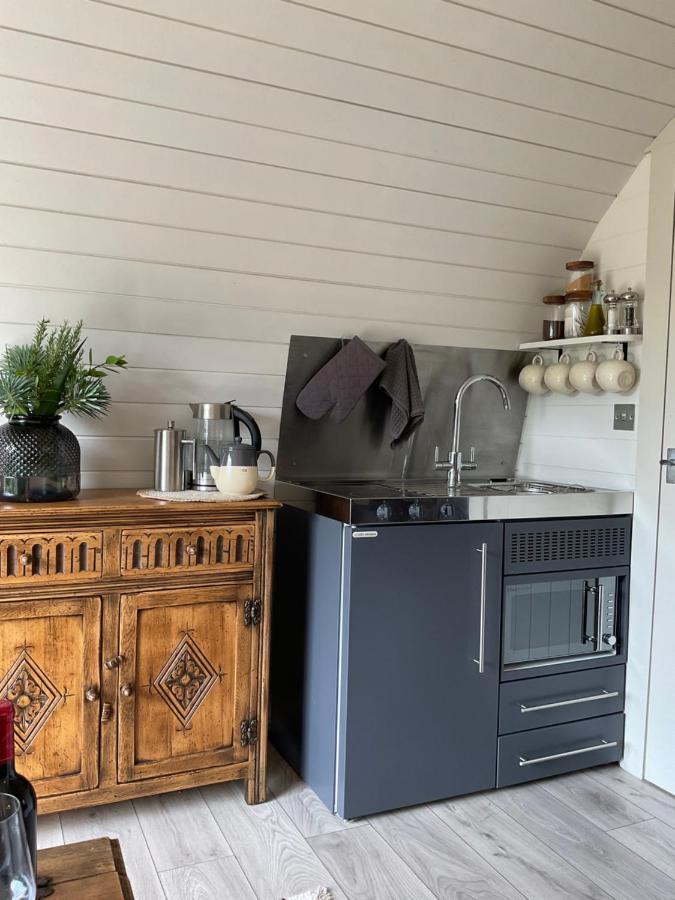 Secluded Cosy Luxury Pod With Wood Fired Hot Tub Hotel Shrewsbury Luaran gambar